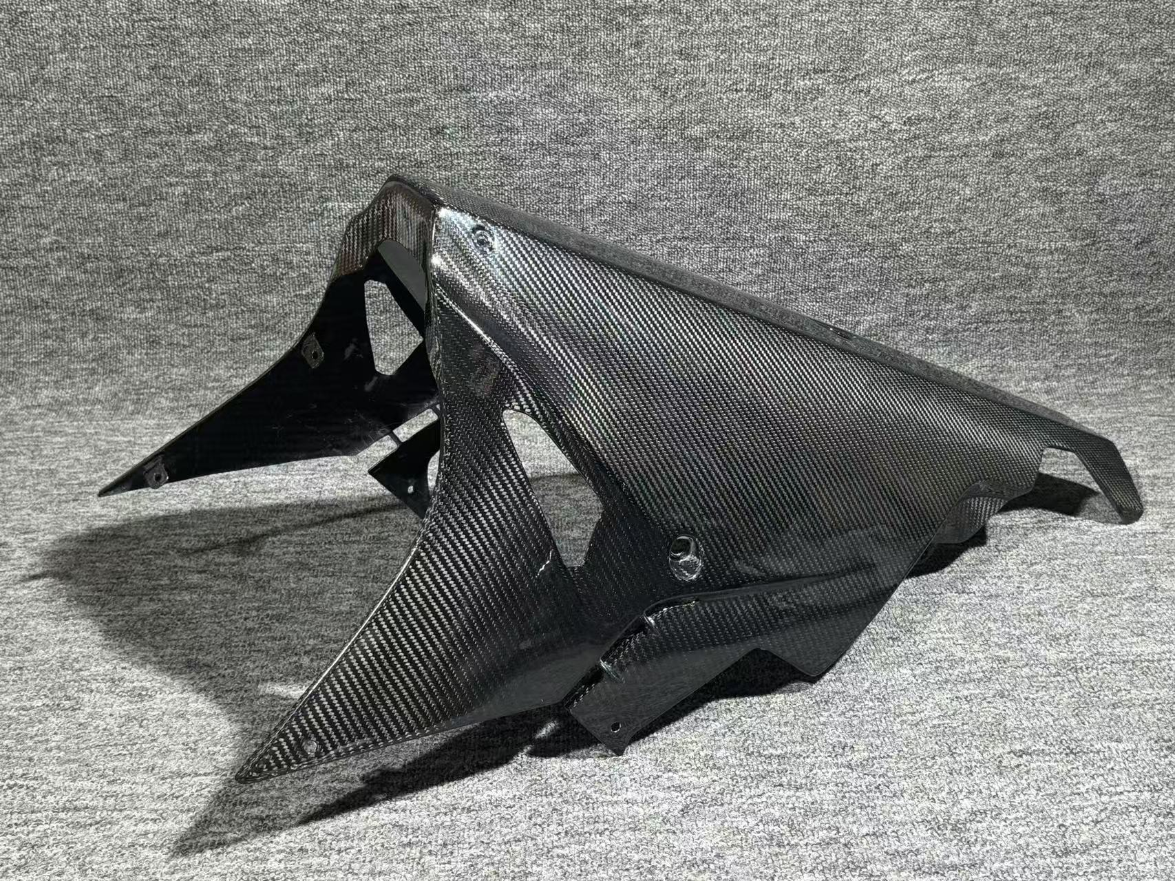 下扰流 BW31