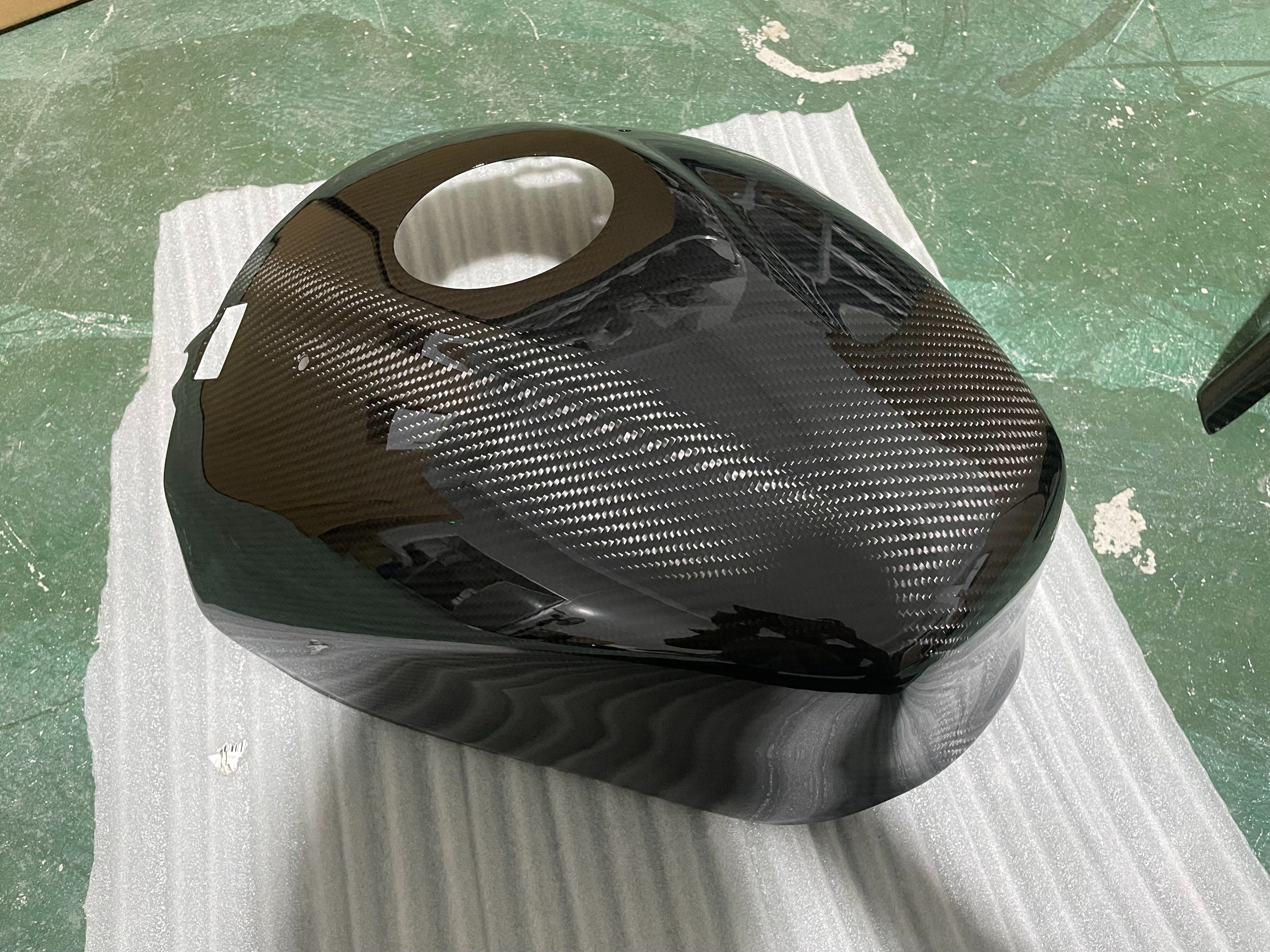 油箱加高 BW7 carbon fiber part