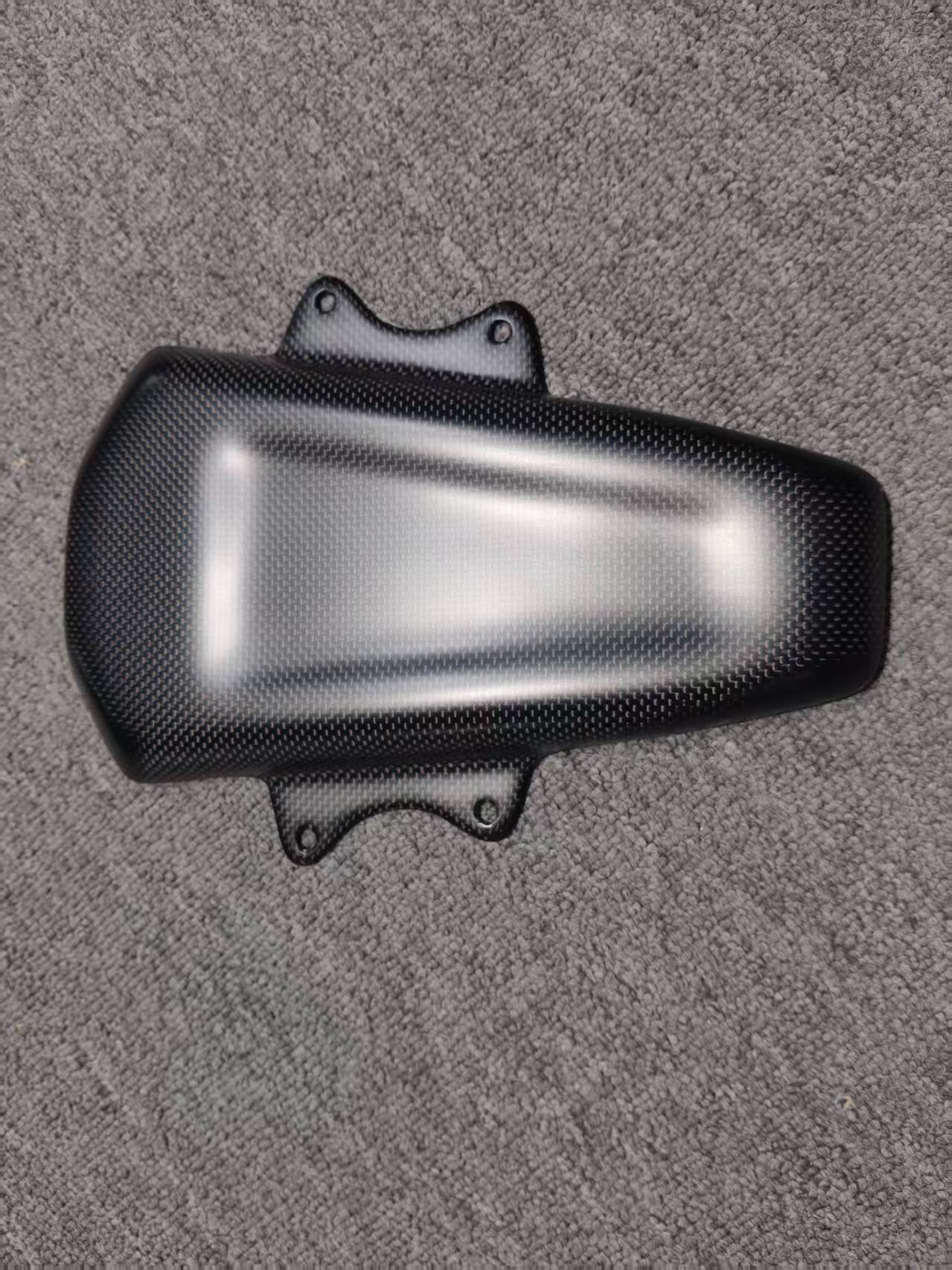 后尾板 D106 carbon fiber part