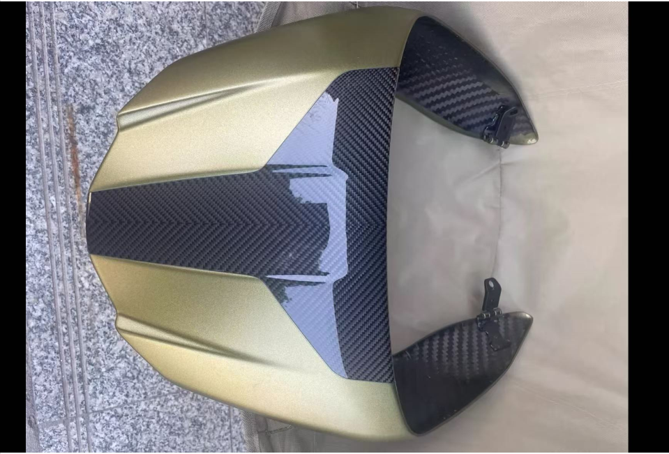 兰博基尼 后驼峰 D41 carbon fiber part