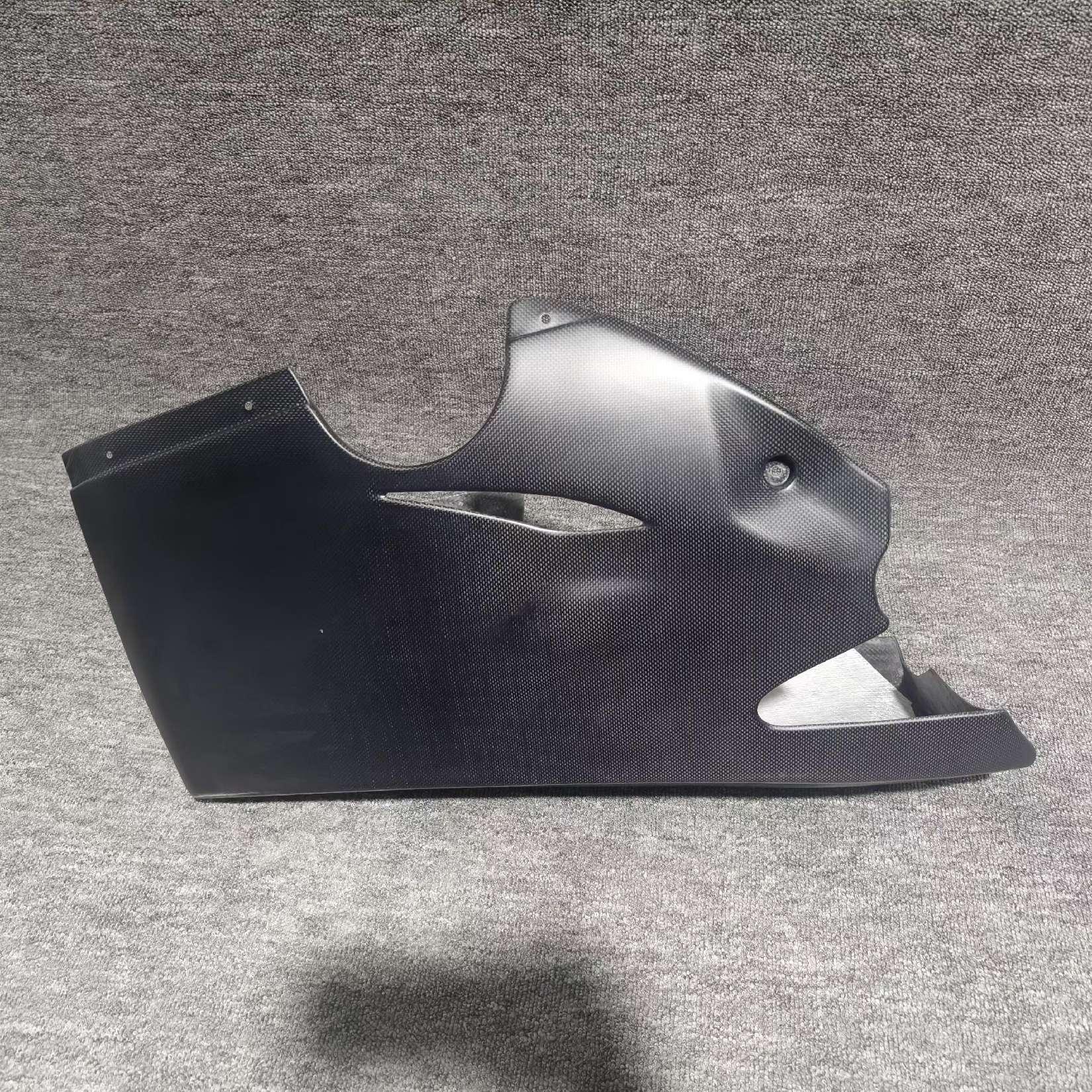下扰流 D7 carbon fiber part