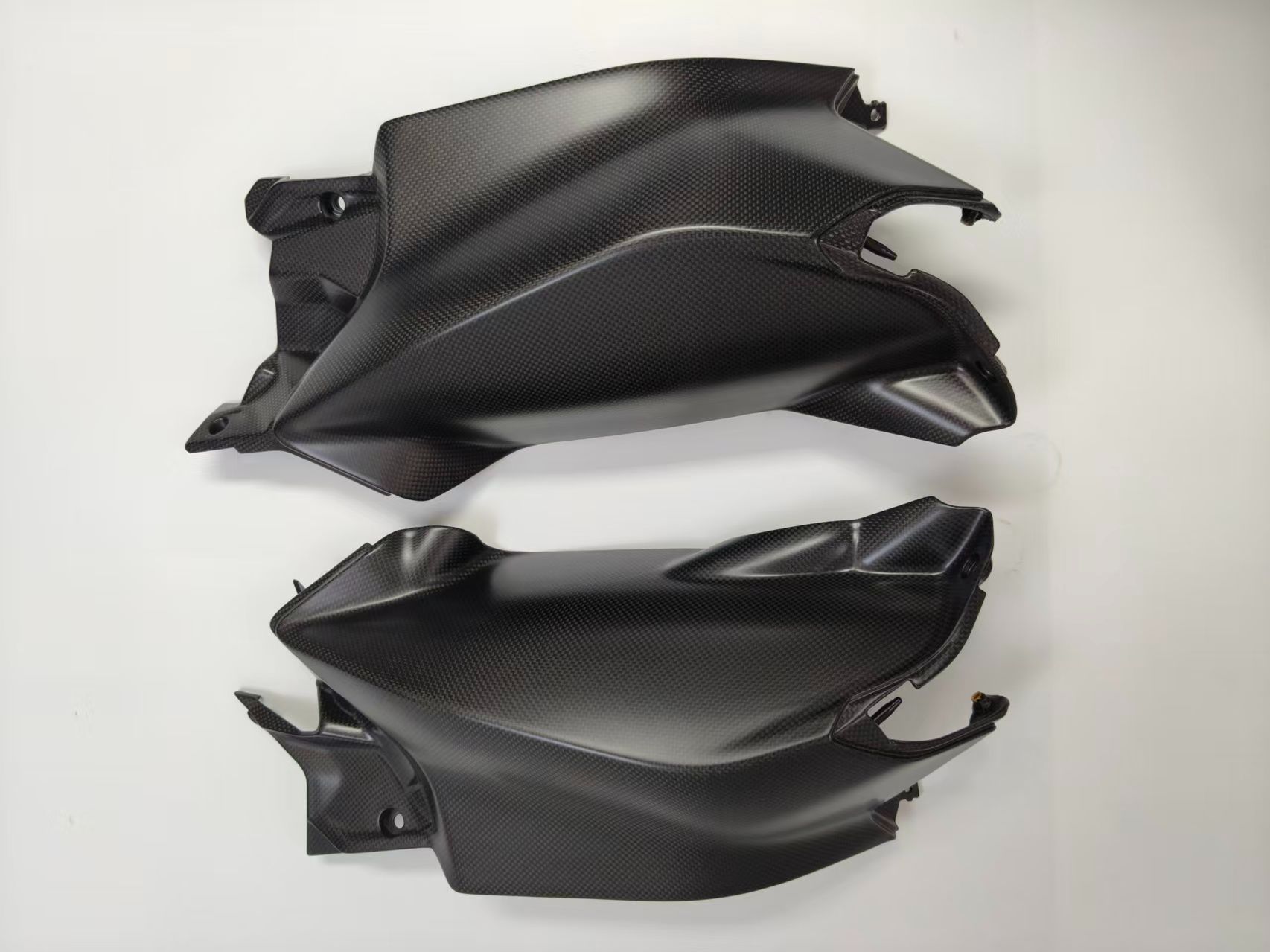 大包侧板 D75 carbon fiber part