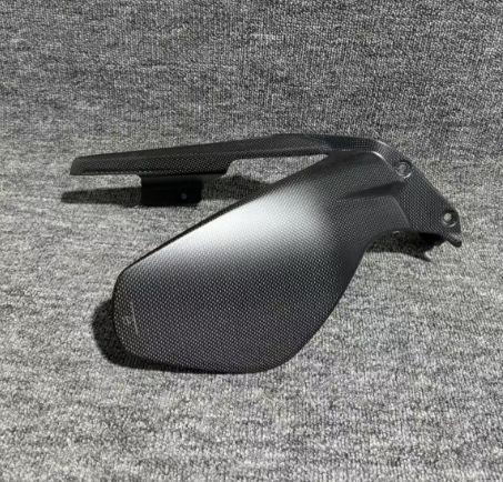 后档 D8