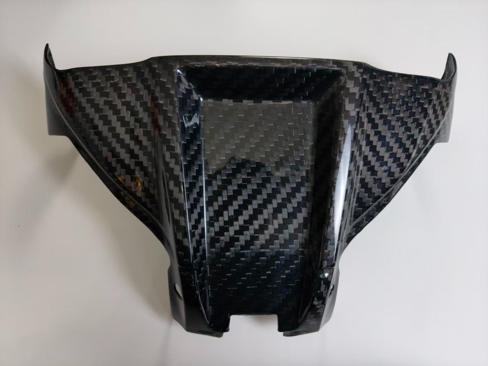 油箱前罩 K37 carbon fiber part