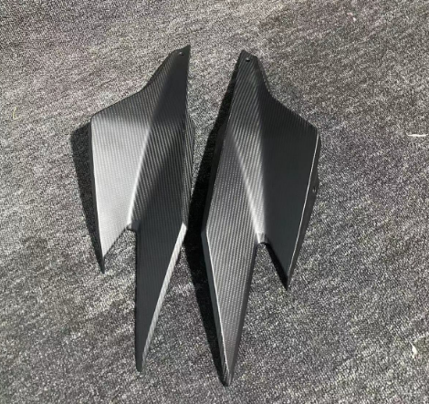 大侧板 KT9 carbon fiber part