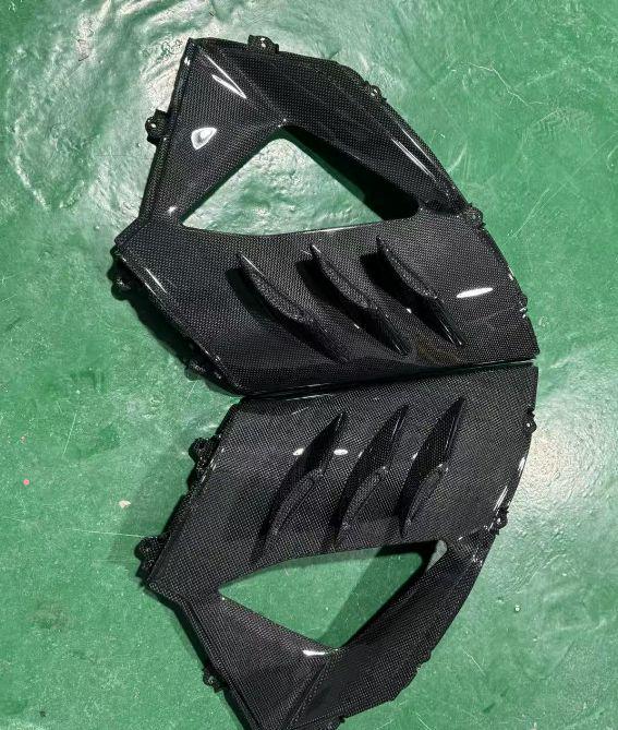 侧板 MV12 carbon fiber part