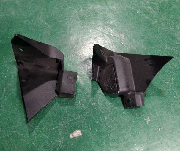 仪表两侧 Y26 carbon fiber part